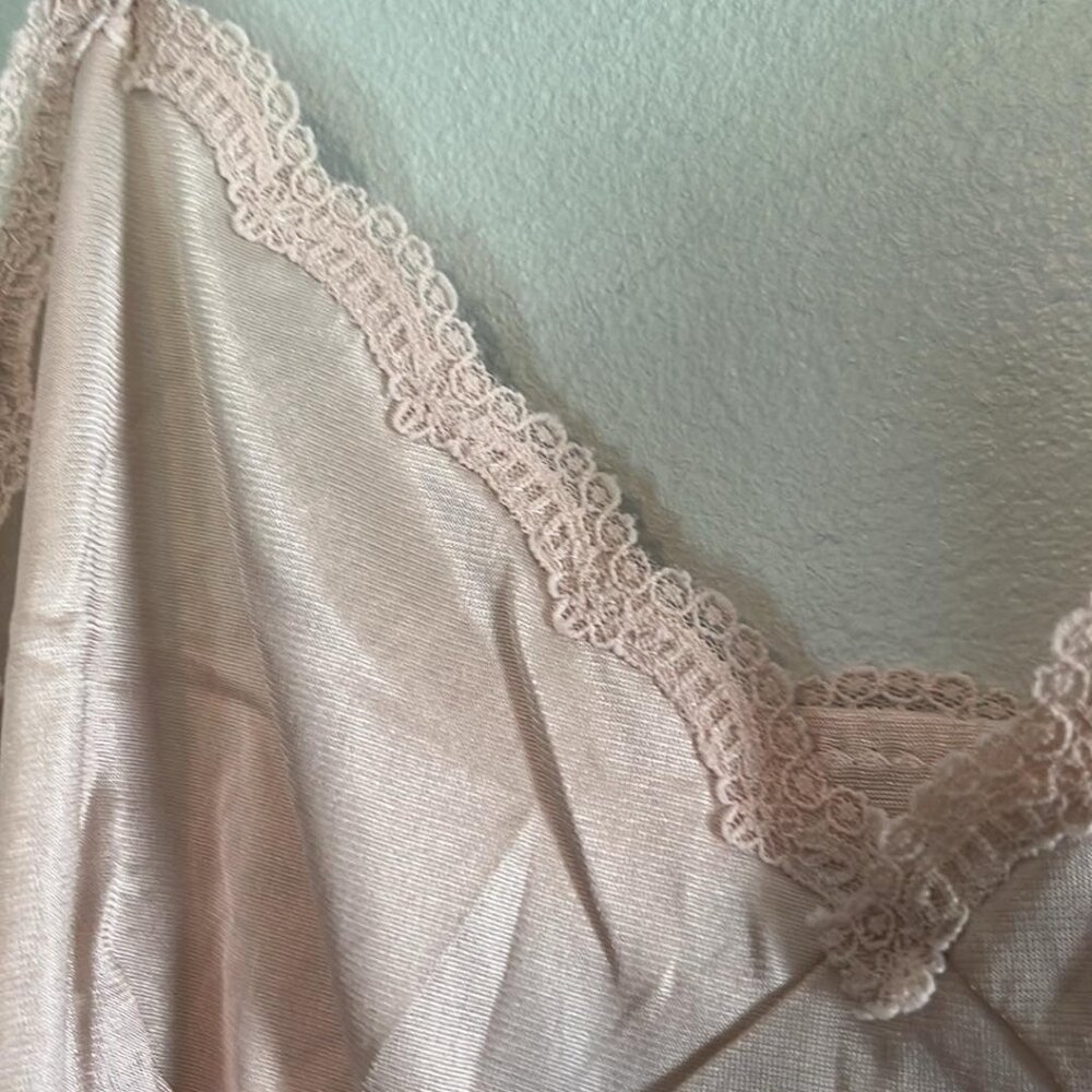 Vintage Dixie Belle Women's Solid Beige Size 38 Camisole with Adjustable Straps - Picture 7 of 7